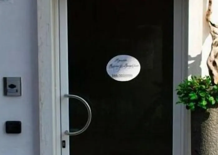 Il Punto 4* Peschiera del Garda