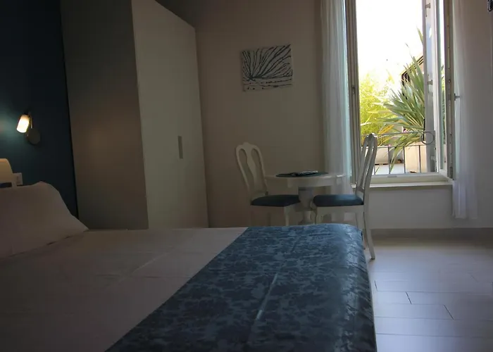 Il Punto Nocleg ze śniadaniem Peschiera del Garda